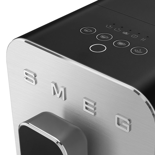 Cafetera superautomática 1350W 19br BCC02BLMEU Smeg negro - foto 2
